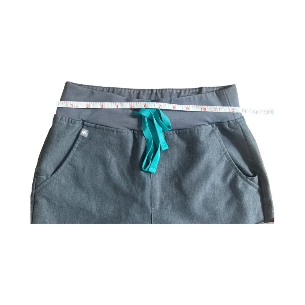 FIGS Zamora Jogger in Graphite - Picture 6 of 7